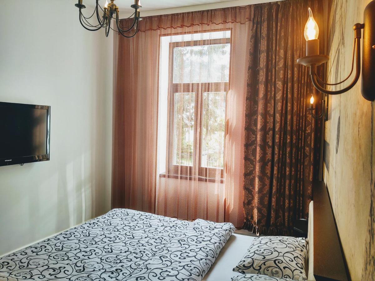 Apartamento Casa Arian Braşov Exterior foto